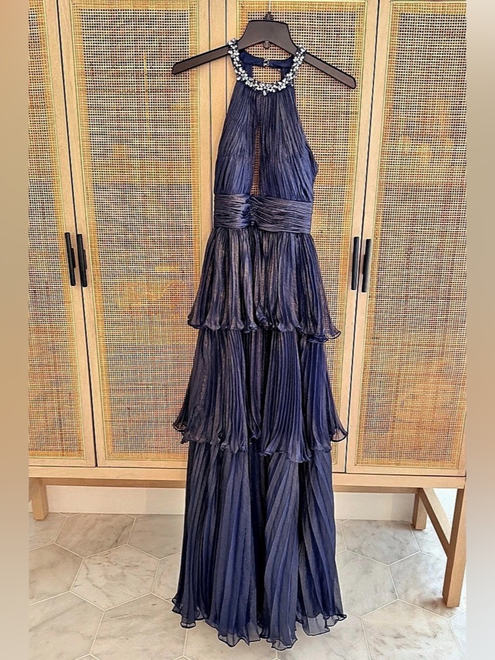Mac Duggal Pleated Maxi Dress in Midnight Navy Size 2